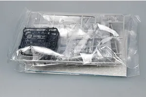 Trumpeter 1/35 Modern U.S. Army Armor Crewman & Infantry Scaled Plastic Model Kit image 30477