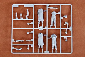Trumpeter 1/35 German Artillery (Morser Karl) Crew Scaled Plastic Model Kit image 30561