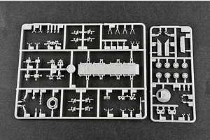 Trumpeter 1/72 Russian BTR-70 APC (Late Version) Armoured Personnel Carrier Scaled Plastic Model Kit image 30628