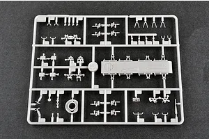 Trumpeter 1/72 Russian BTR-70 APC (Early Version) Armoured Personnel Carrier Scaled Plastic Model Kit image 30642