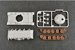 Trumpeter 1/72 Russian 1962 T-62 Main Battle Tank Scaled Plastic Model Kit image 30653
