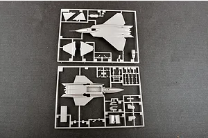 Trumpeter 1/144 YF-22 Lightning II Fighter Jet Scaled Plastic Model Kit image 30926