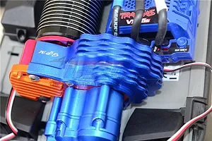 GPM Blue Aluminium E-Revo VXL 2.0 Gear Cover image 35594