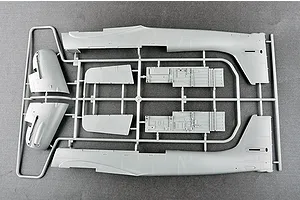 Trumpeter 1/24 Junkers Ju-87G-2 Stuka Bomber Scaled Plastic Model Kit image 37496