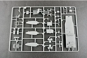 Trumpeter 1/24 Junkers Ju-87G-2 Stuka Bomber Scaled Plastic Model Kit image 37502
