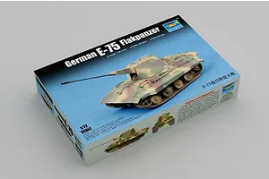 Trumpeter 1/72 scale German E-75 Flakpanzer plastic model kit box showing a camouflage tank illustration.