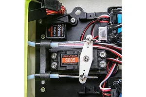 Pro Boat Miss Geico Zelos 36" Catamaran Brushless Electric RC Speed Boat image 38788