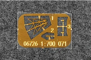 Trumpeter 1/700 PLA Navy Type 071 Amphibious Transport Dock Plastic Model Kit image 41054