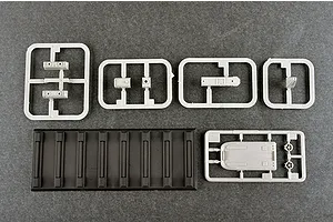 Trumpeter 1/700 PLA Navy Type 071 Amphibious Transport Dock Plastic Model Kit image 41056