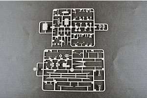 Trumpeter 1/350 Italian Fiume Heavy Cruiser Plastic Model Kit image 41115