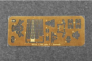 Trumpeter 1/700 USS John F. Kennedy CV-67 Aircraft Carrier Plastic Model Kit image 41191