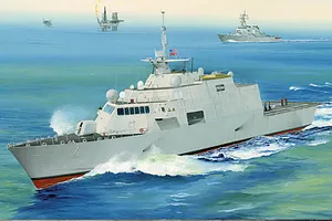 Trumpeter 1/350 USS Freedom LCS-1 Plastic Model Kit image 41310