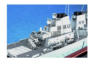 Trumpeter 1/350 USS Arleigh Burke DDG-51 Destroyer Plastic Model Kit image 41370