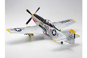 Tamiya 1/32 North American Korean War F-51D Mustang Scaled Plastic Model Kit image 42487