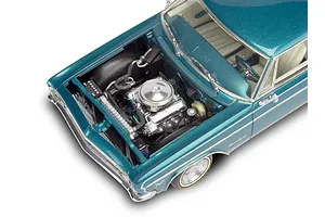 Revell 1/25 1966 Chevrolet Impala SS Scaled Plastic Model Kit image 43039