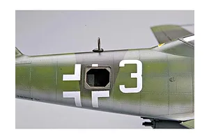 Trumpeter 1/32 Messerschmitt Me 262 A-1a w/ R4M Rockets Fighter Jet Scaled Plastic Model Kit image 44066