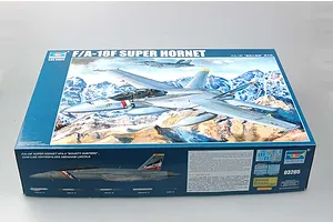 Trumpeter 1/32 F/A-18F Super Hornet Fighter Jet Scaled Plastic Model Kit image 44078