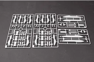 Trumpeter 1/32 F/A-18F Super Hornet Fighter Jet Scaled Plastic Model Kit image 44086