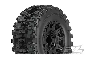 Pro-Line 2.8" Badlands MX28 HP Belted Tyres on Black Raid Rims - Glued Wheels 2Pcs image 44711