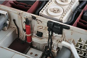 Trumpeter 1/16 German Sd.Kfz.186 Jagdtiger Tank Scaled Plastic Model Kit image 44774