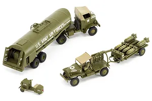 Airfix 1/72 USAAF WWII 8th Airforce Bomber Resupply Set Scaled Plastic Model Kit image 46276