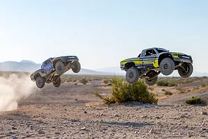 Losi Super Baja Rey 2.0 8S 4X4 RC Short Course Truck Electric Brushless 4WD 1/6 Scale RTR - King Shock Edition Blue image 47461