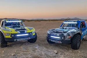 Losi Super Baja Rey 2.0 8S 4X4 RC Short Course Truck Electric Brushless 4WD 1/6 Scale RTR - King Shock Edition Blue image 47463