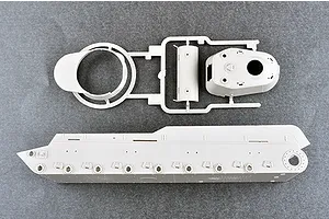Trumpeter 1/35 Soviet SMK Heavy Tank Scaled Plastic Model Kit image 49565