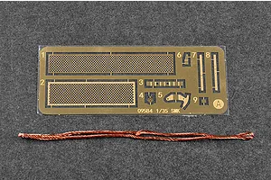 Trumpeter 1/35 Soviet SMK Heavy Tank Scaled Plastic Model Kit image 49571