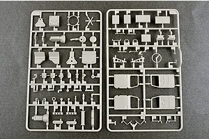 Trumpeter 1/35 Russian URAL-4320 Military Truck Scaled Plastic Model Kit image 50113
