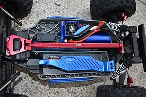 GPM Blue Aluminium 1/10 Hoss 4X4 VXL Centre Brace Bar & Mount w/ Hardware image 50418