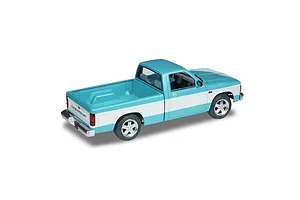 Revell 1/25 Chevy S-10 Custom Pickup Scaled Plastic Model Kit image 50486