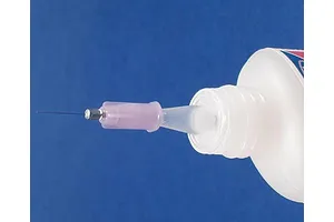 Deluxe Materials Plastic Glue 30ml image 51619