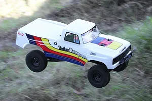 Kyosho Outlaw Rampage RC Trophy Truck Elecrtric 2WD 1/10 Scale RTR - White image 51928