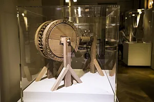 Academy da Vinci Series Leverage Crane Edukit Scaled Plastic Model Kit image 52328