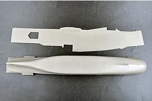 Trumpeter 1/350 USS Intrepid CV-11 Aircraft Carrier Scaled Plastic Model Kit image 52792