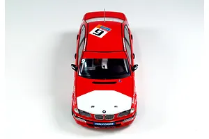 NuNu 1/24 BMW 320i E46 (Super Production DTCC 2001 Winner) Scaled Plastic Model Kit image 53011