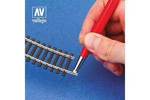 Vallejo Glass Fiber Cleaning Brush 4mm image 53597