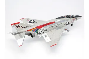 Tamiya 1/48 McDonnell Douglas F-4B Phantom II Fighter Jet Scaled Plastic Model Kit image 55744