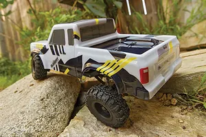 Element RC Enduro24 Sendero Trail Truck RC Rock Crawler Electric 4WD 1/24 Scale RTR - Yellow & Black image 56704