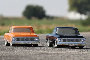 Losi V-100 1972 Chevy C10 RC Pick-Up Truck Electric 4WD 1/10 Scale RTR - Black image 57692