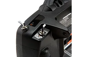 Spektrum DX6e DSM-X 6ch 2.4Ghz Transmitter image 58664