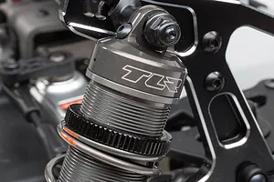 TLR 8IGHT-XT/XTE RC Truggy Nitro/Electric 4WD 1/8 Scale Race Kit image 58819