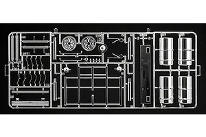 Italeri 1/24 Australian Truck Scaled Plastic Model Kit image 59103