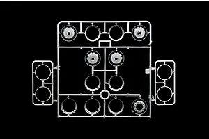 Italeri 1/24 Classic Western Star 4964 Scaled Plastic Model Kit image 59122