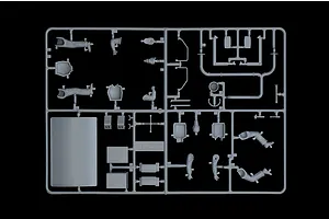 Italeri 1/24 Truck Shop Accessories Scaled Plastic Model Kit image 59326