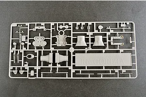 A grey plastic model kit sprue for the 1/350 scale Italian Heavy Cruiser RN Gorizia, featuring various ship parts and a nameplate.