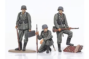 Tamiya 1/48 Military Miniature Series WWII German Infantry Scaled Plastic Model Kit image 61623