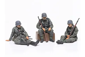 Tamiya 1/48 Military Miniature Series WWII German Infantry Scaled Plastic Model Kit image 61624