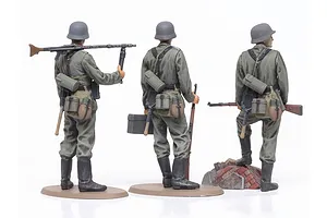 Tamiya 1/48 Military Miniature Series WWII German Infantry Scaled Plastic Model Kit image 61625